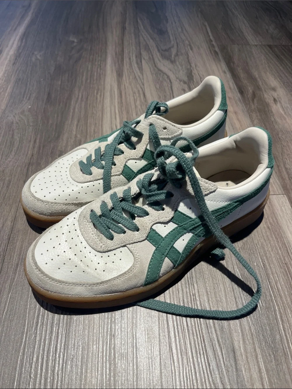 Onitsuka Tiger by Asics Cream & Green Retro Low-Top Sneakers